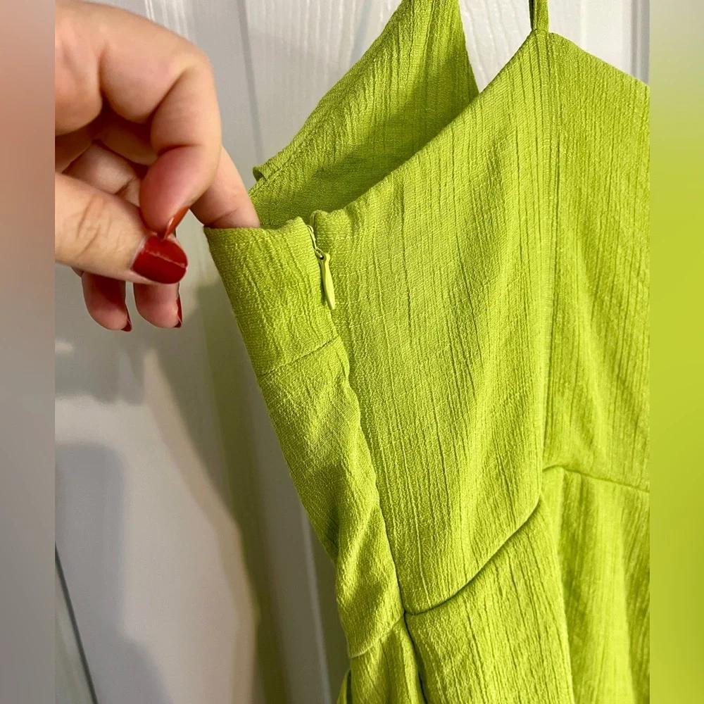 1. State Green Romper Adjustable Straps Ruffle Neckline Mini Length Large